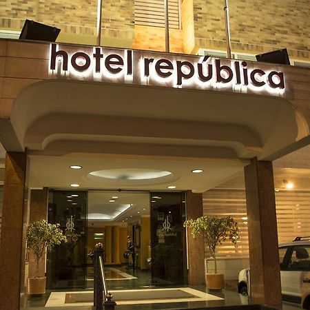 Hotel Republica Quito Esterno foto