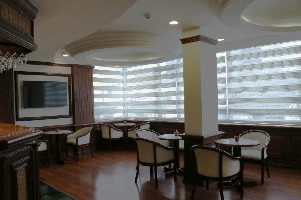 Hotel Republica Quito Esterno foto
