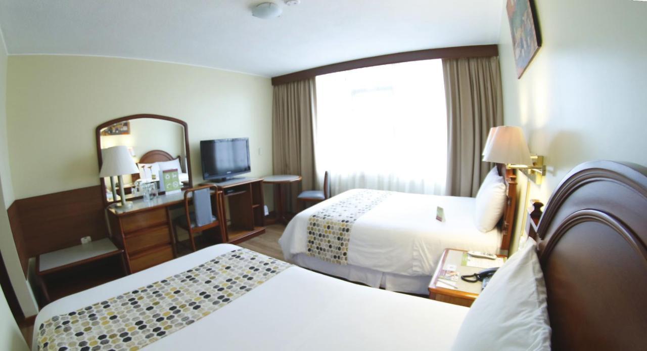 Hotel Republica Quito Esterno foto