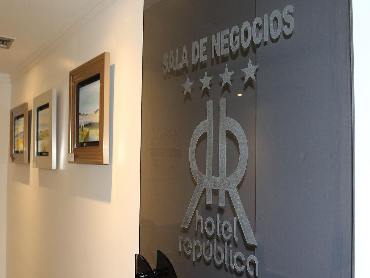 Hotel Republica Quito Esterno foto